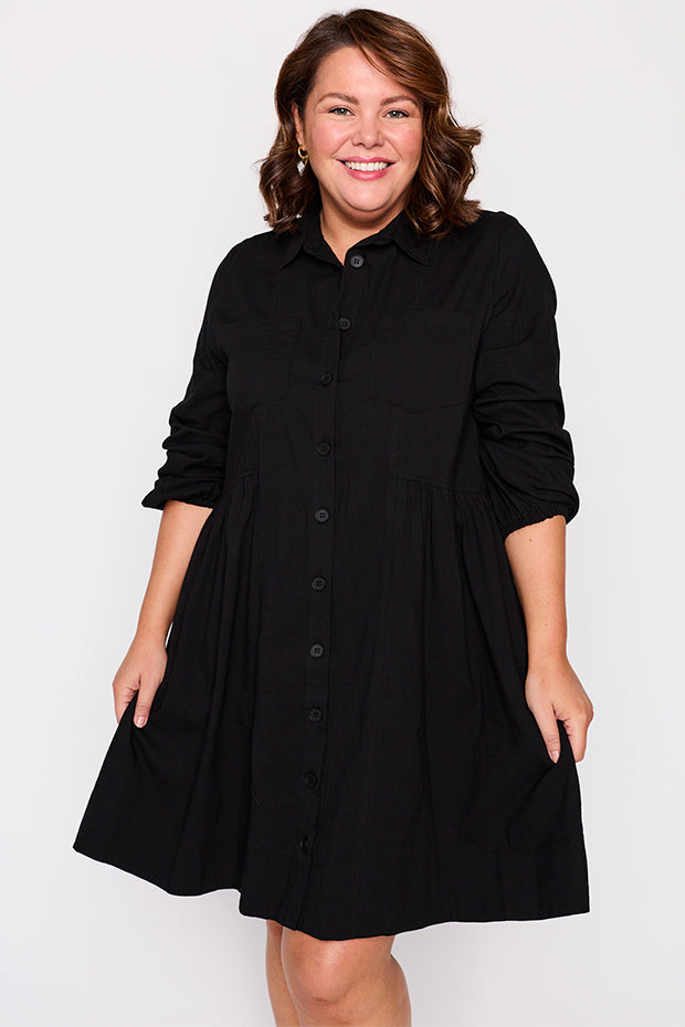 Tanzie Black Dress – Black knee length dress