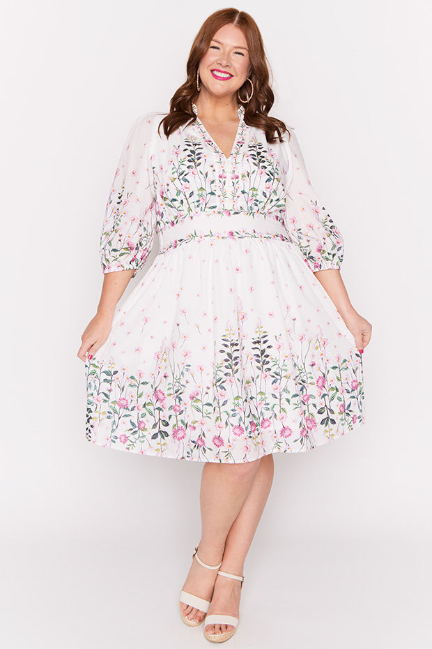 Abbie White Dancing Clover Dress – White Dancing Clover knee length dress