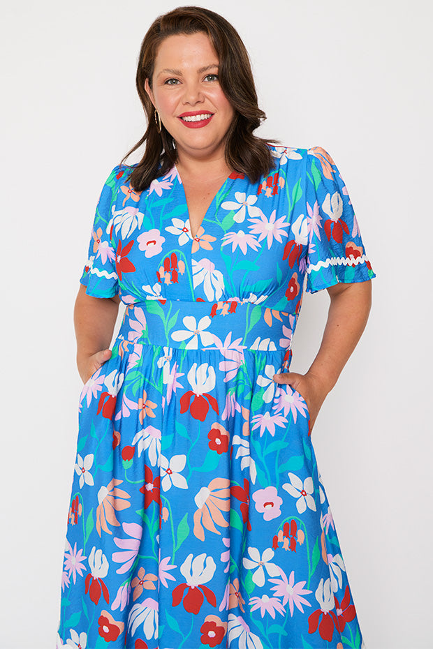 Lilian Fionas Flowers Dress – Fionas Flowers midi dress