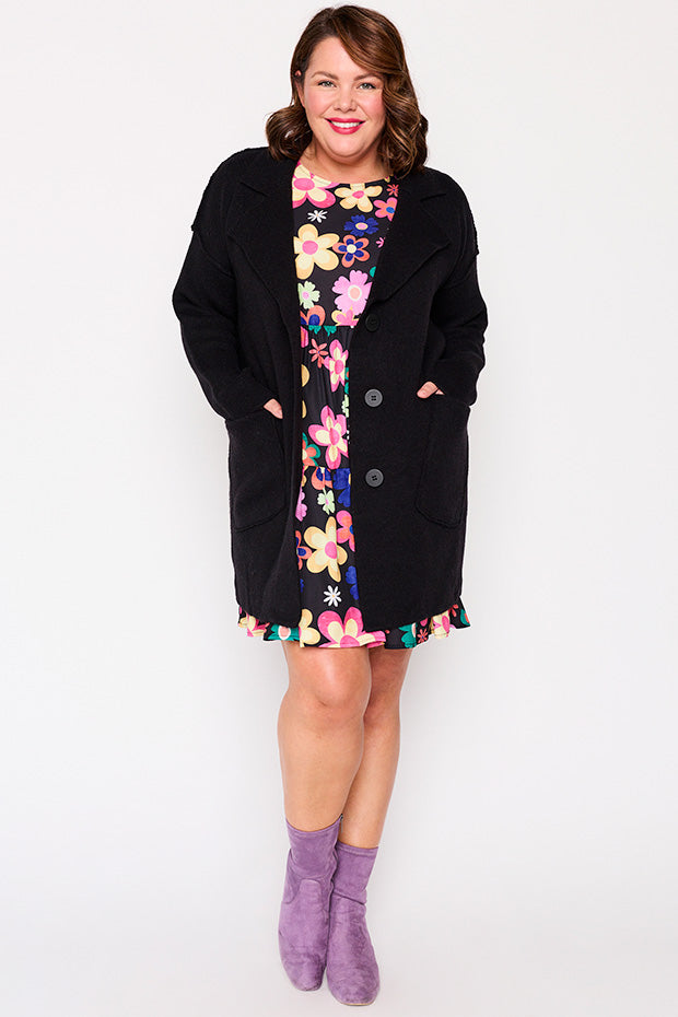 Carolina Black Knit – Black cardigan
