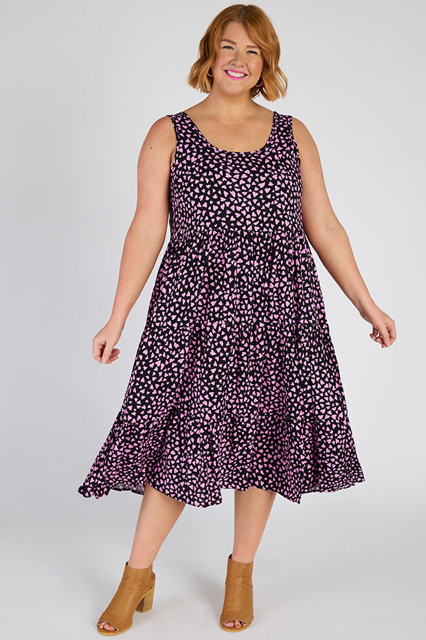 Teagan Abstract Hearts Black Pink Sleeveless Dress – Abstract Hearts Black Pink midi dress