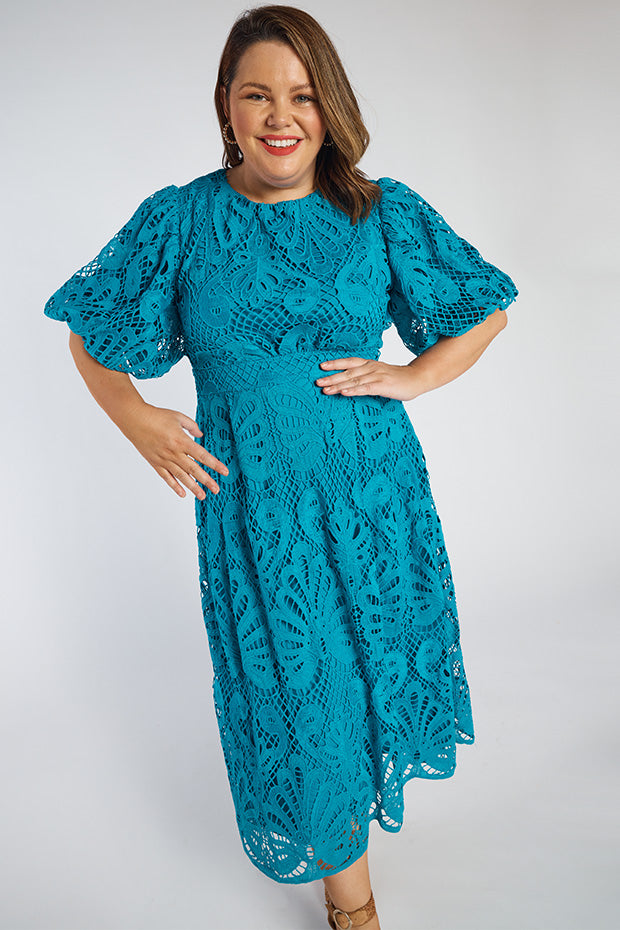Neva Teal Lace Party Dress โ Teal Lace midi dress
