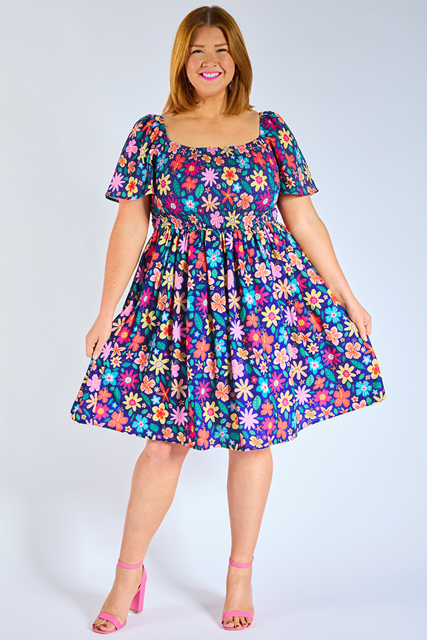 Katarina Ashy Dress – Ashy knee length dress