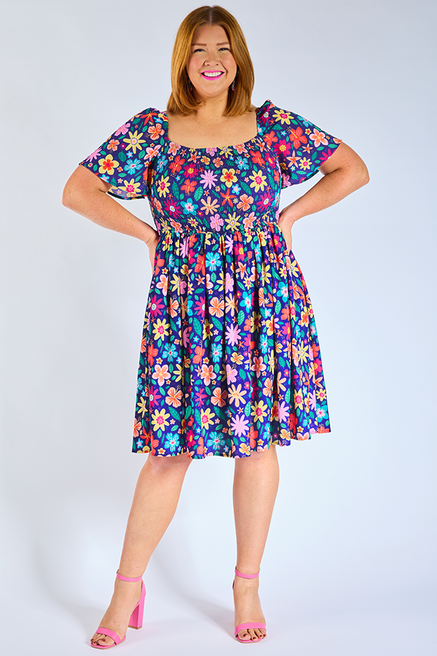 Katarina Ashy Dress – Ashy knee length dress