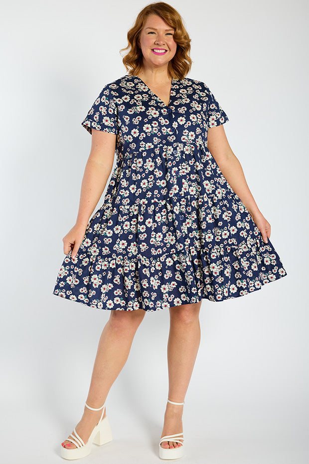Popping Navy Daisy Dress – Navy Daisy shift dress