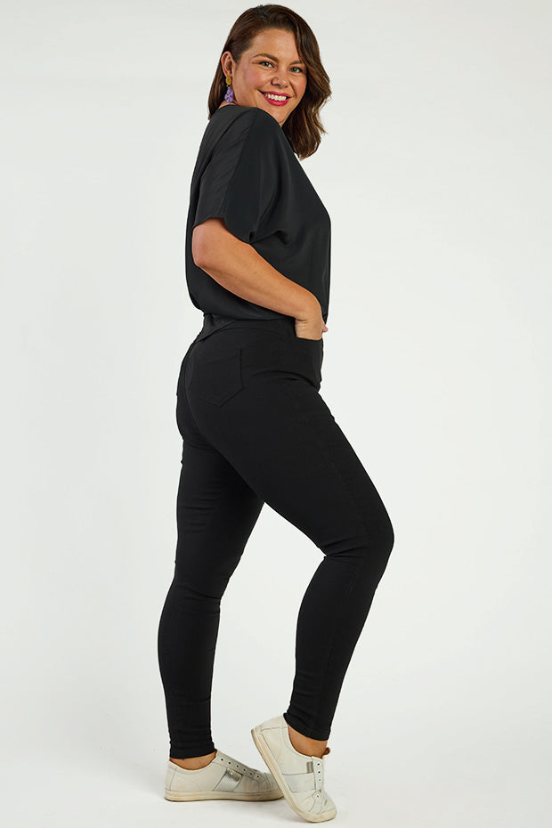 Essential Black Jeggings – Black leggings
