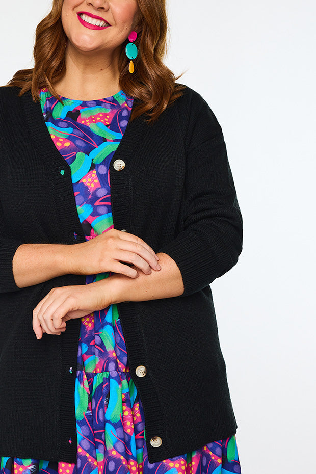 Nola Black Cardi – Black cardigan