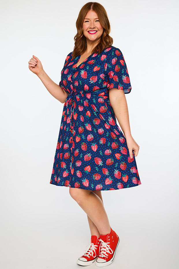 Siena Strawberry Patch Dress – Strawberry Patch knee length dress