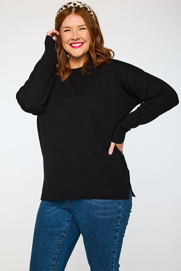 Tully Black Crew Knit – Black knit jumper