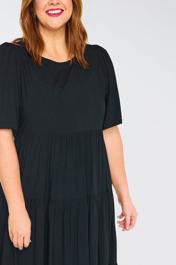 Charli Black Dress โ Black midi dress