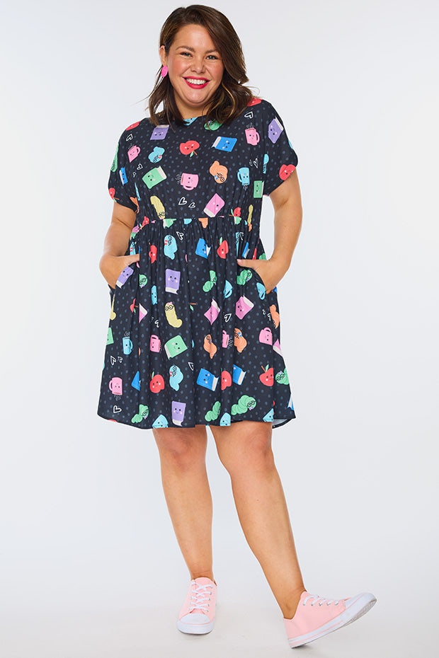 Freya Bookworm Black Dress โ Bookworm Black shift dress