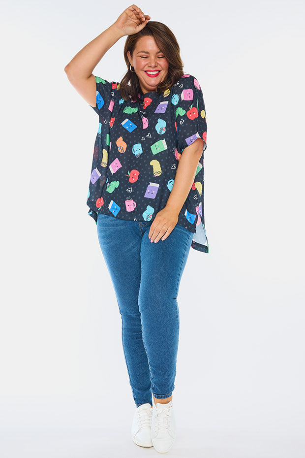 Serena Bookworm Black Top โ Bookworm Black top