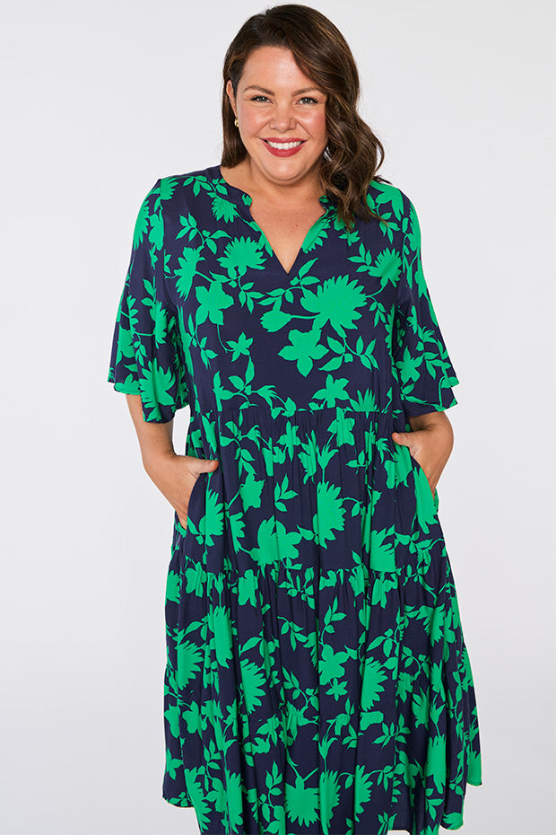 Connie Green Ivy Dress โ Green Ivy midi dress
