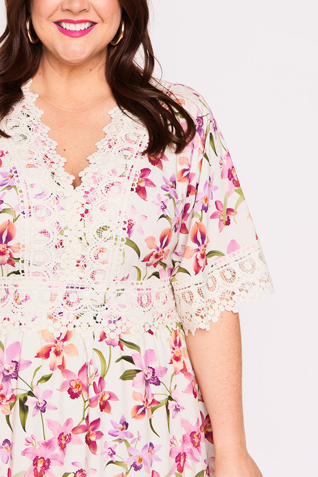 Niki Soft Orchids Dress – Soft Orchids knee length dress