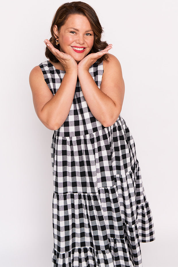 Maisy Black Gingham Dress – Black Gingham midi dress