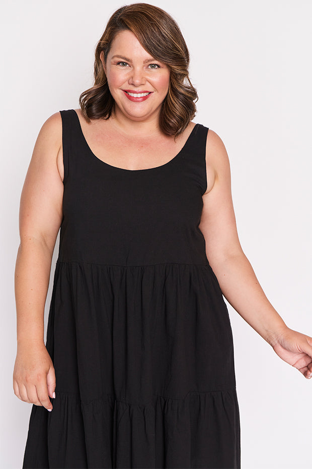 Rory Black Dress – Black knee length dress
