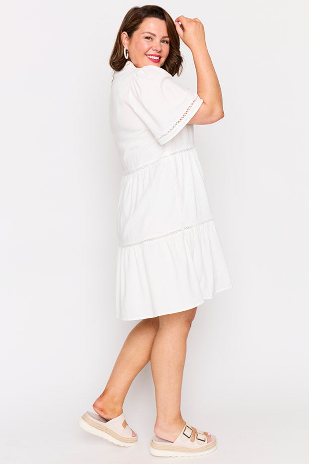 Janel White Dress – White knee length dress