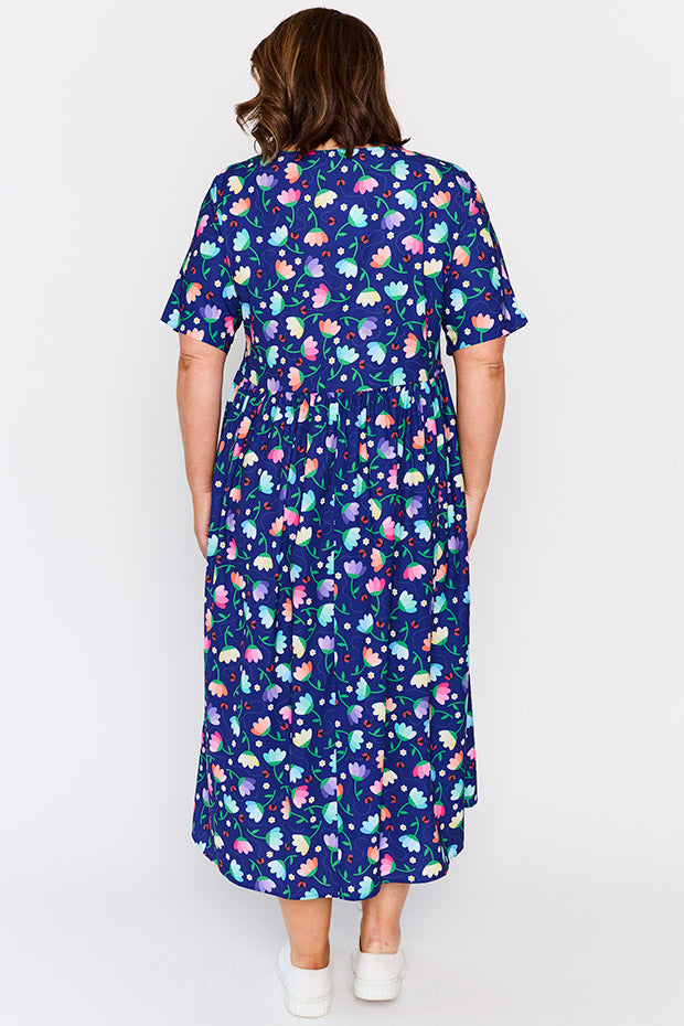Superstar Daisy Bug Dress – Daisy Bug midi dress