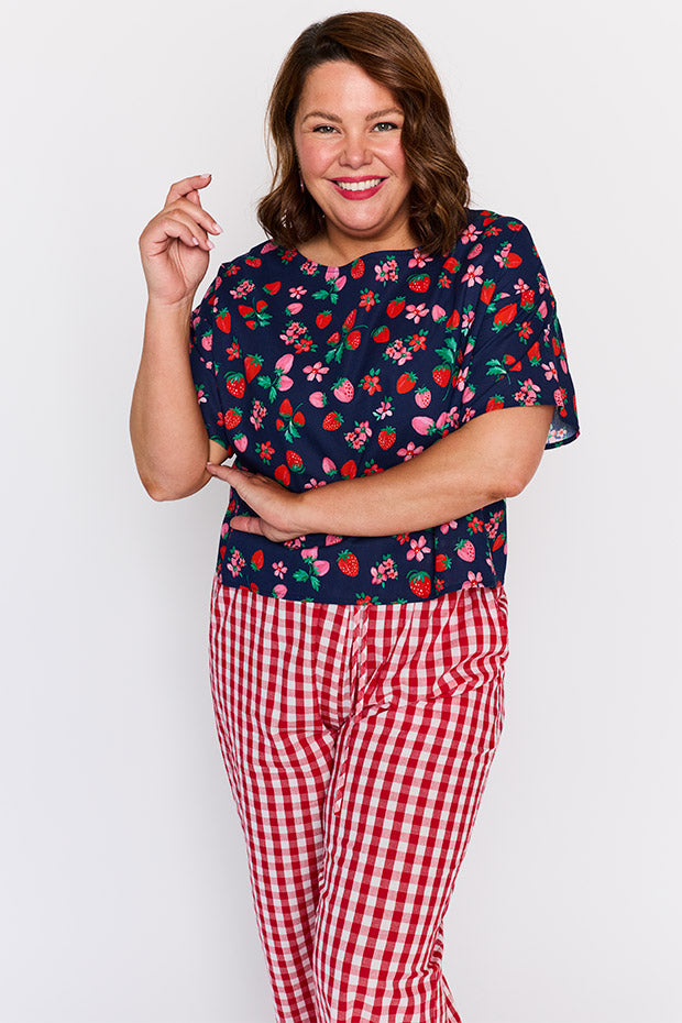 Harper Summer Berry Top โ Summer Berry loose top