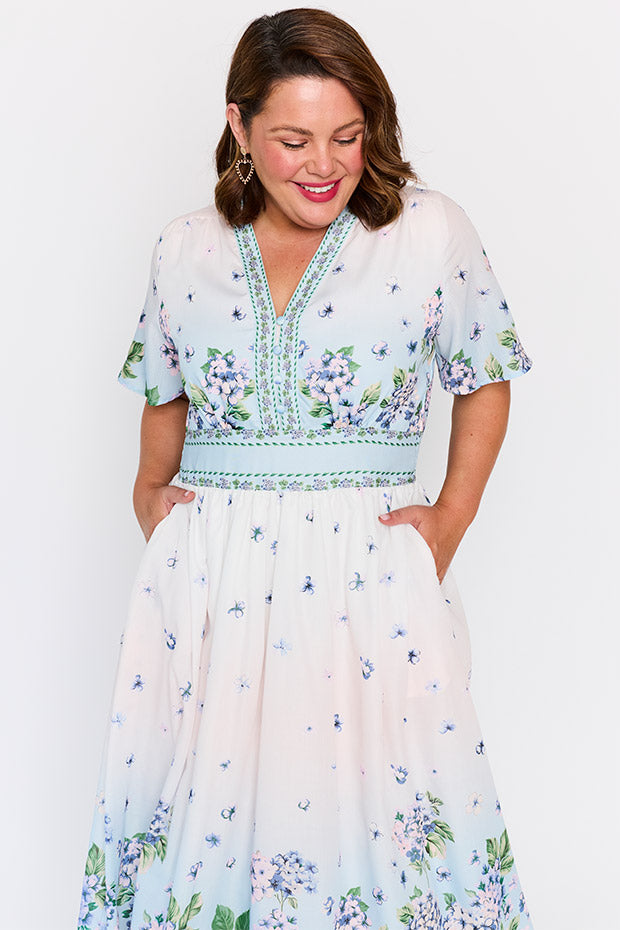 Stephanie Hydrangea Sky Dress – Hydrangea Sky midi dress