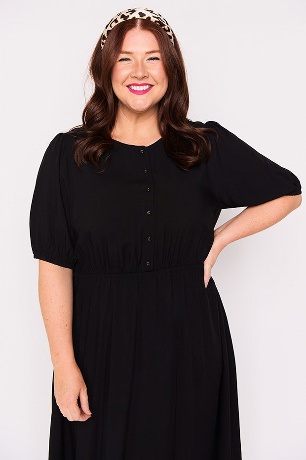 Bronwyn Black Dress โ Black midi dress