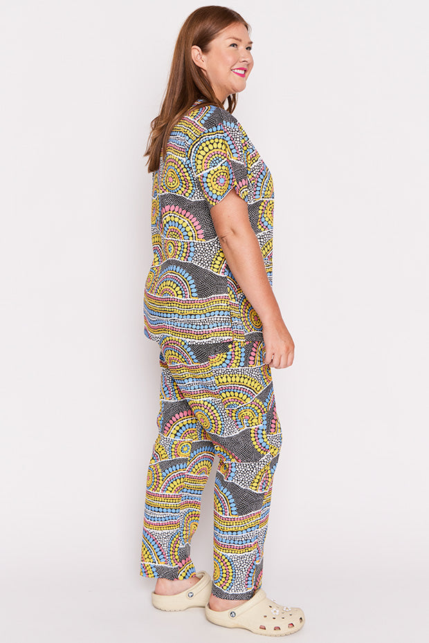 Meredith Next To You Scrub Top – Next To You top