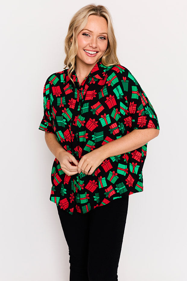Simone Christmas Presents Shirt – Christmas Presents top