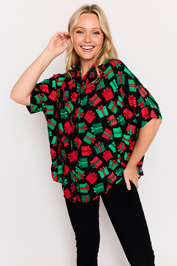 Simone Christmas Presents Shirt – Christmas Presents top