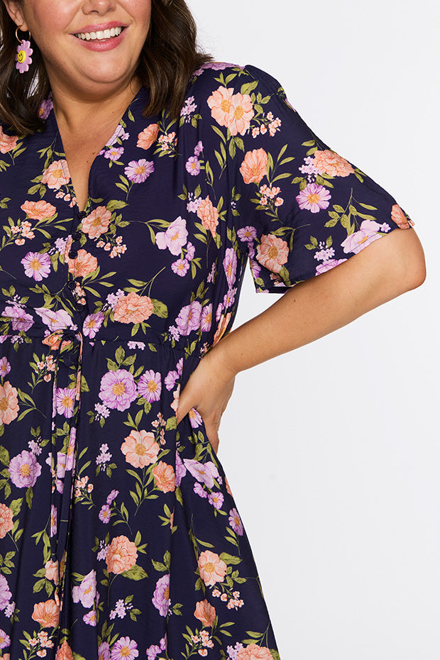 Mary Budding Romance Dress – Budding Romance midi dress
