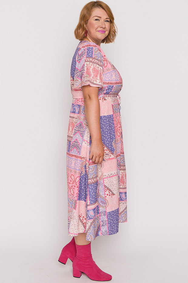 Marley Romantic Paisley Dress ā Romantic Paisley midi dress