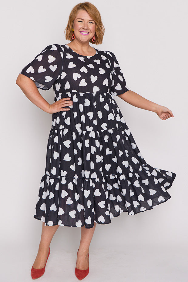 Saturn Hearts a Flutter Dress – Hearts a Flutter midi dress