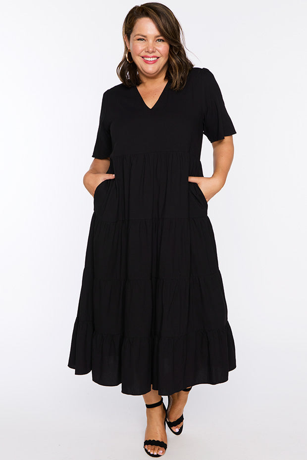 Mollie Black Dress โ Black midi dress