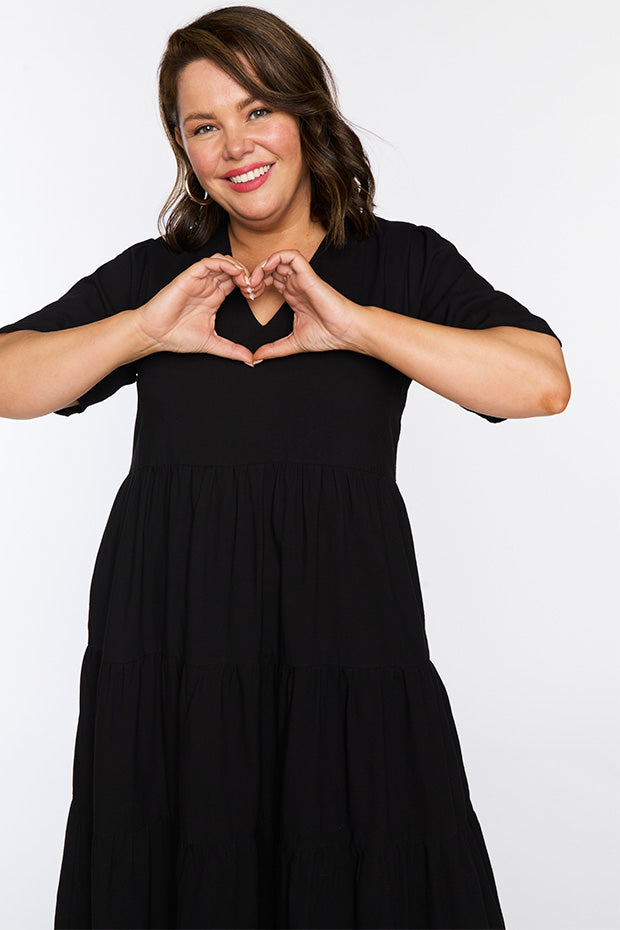 Mollie Black Dress – Black midi dress
