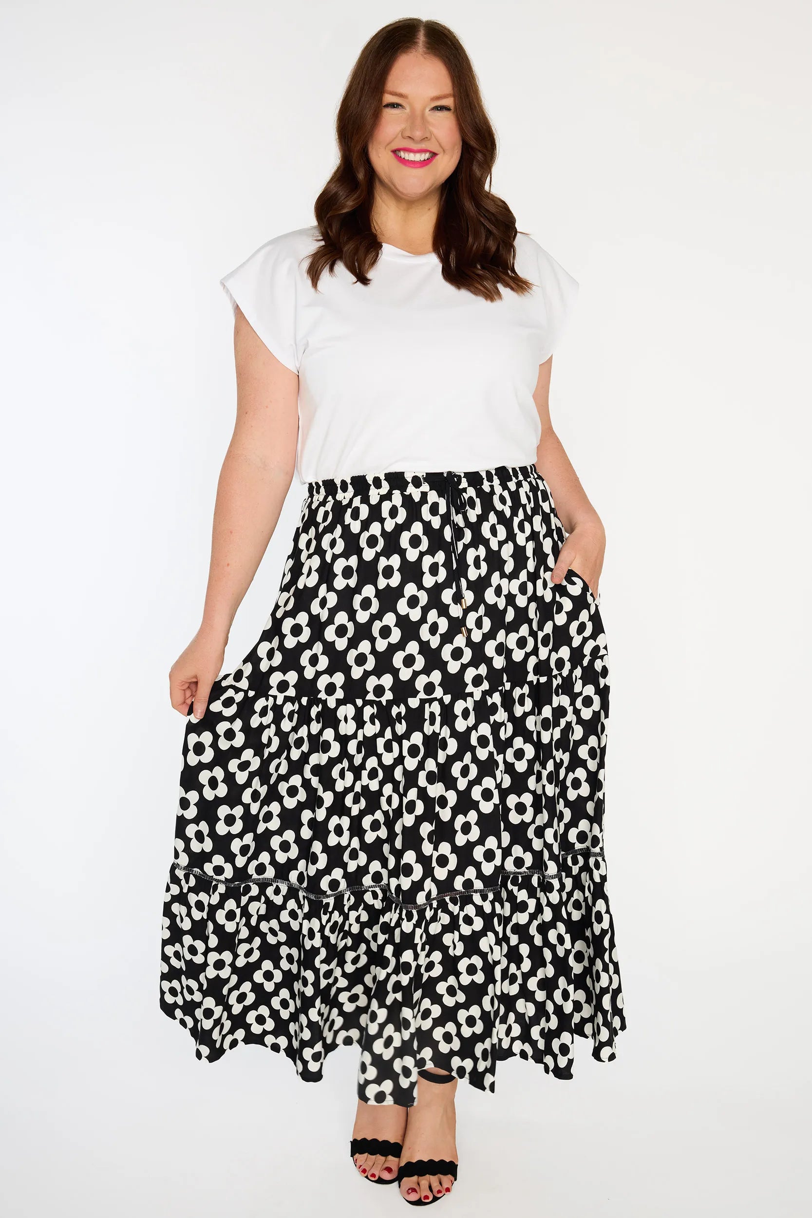 Alexandra Black White Daisy Skirt