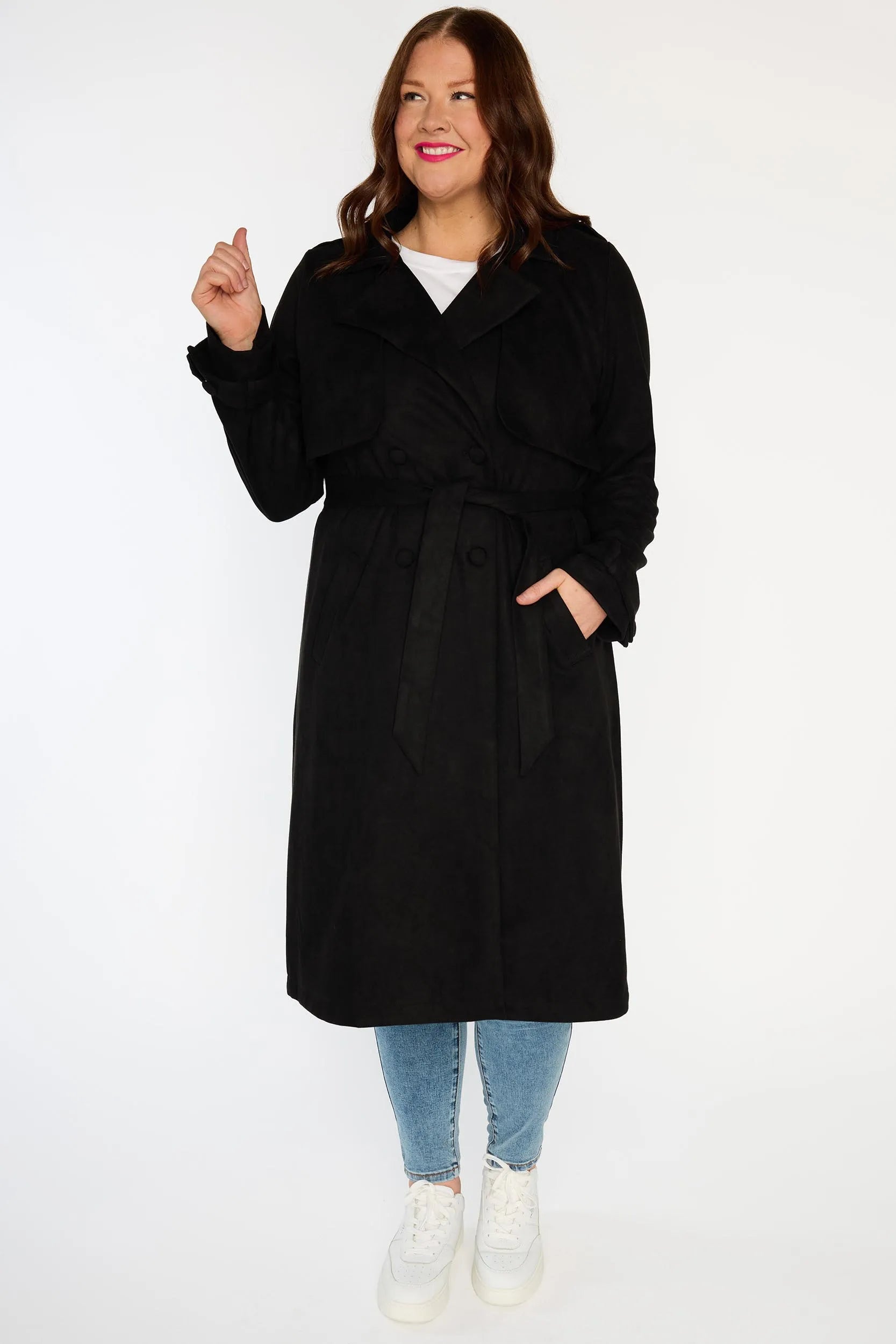 Carmen Black Trenchcoat – Black denim jacket