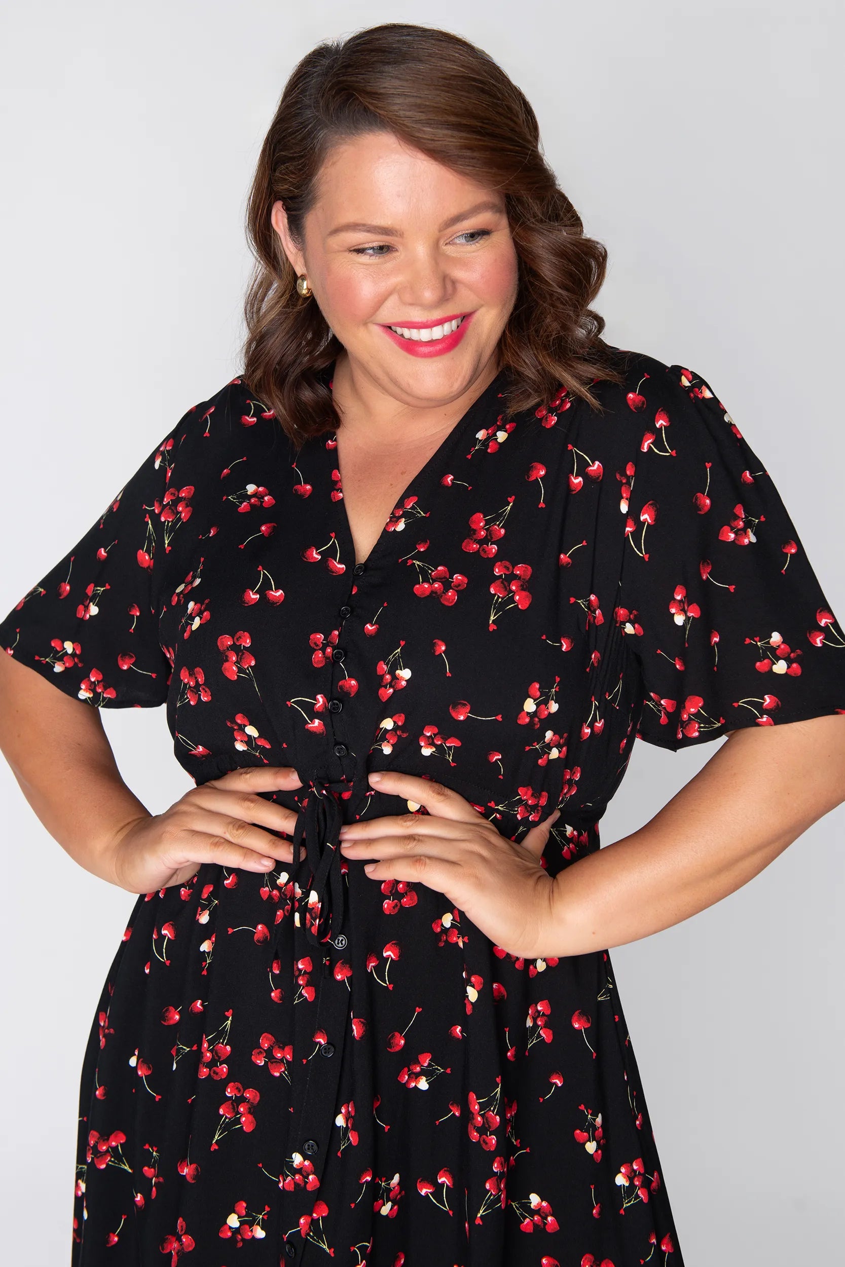 Michelle Cherry Hearts Dress – Cherry Hearts midi dress