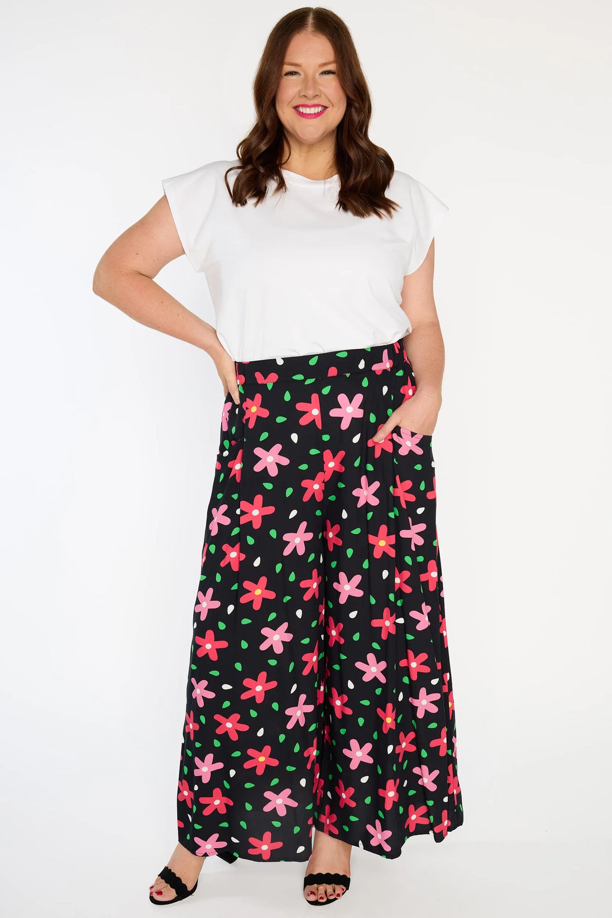 Xane Dancing Daisies Pant - navy, view 4