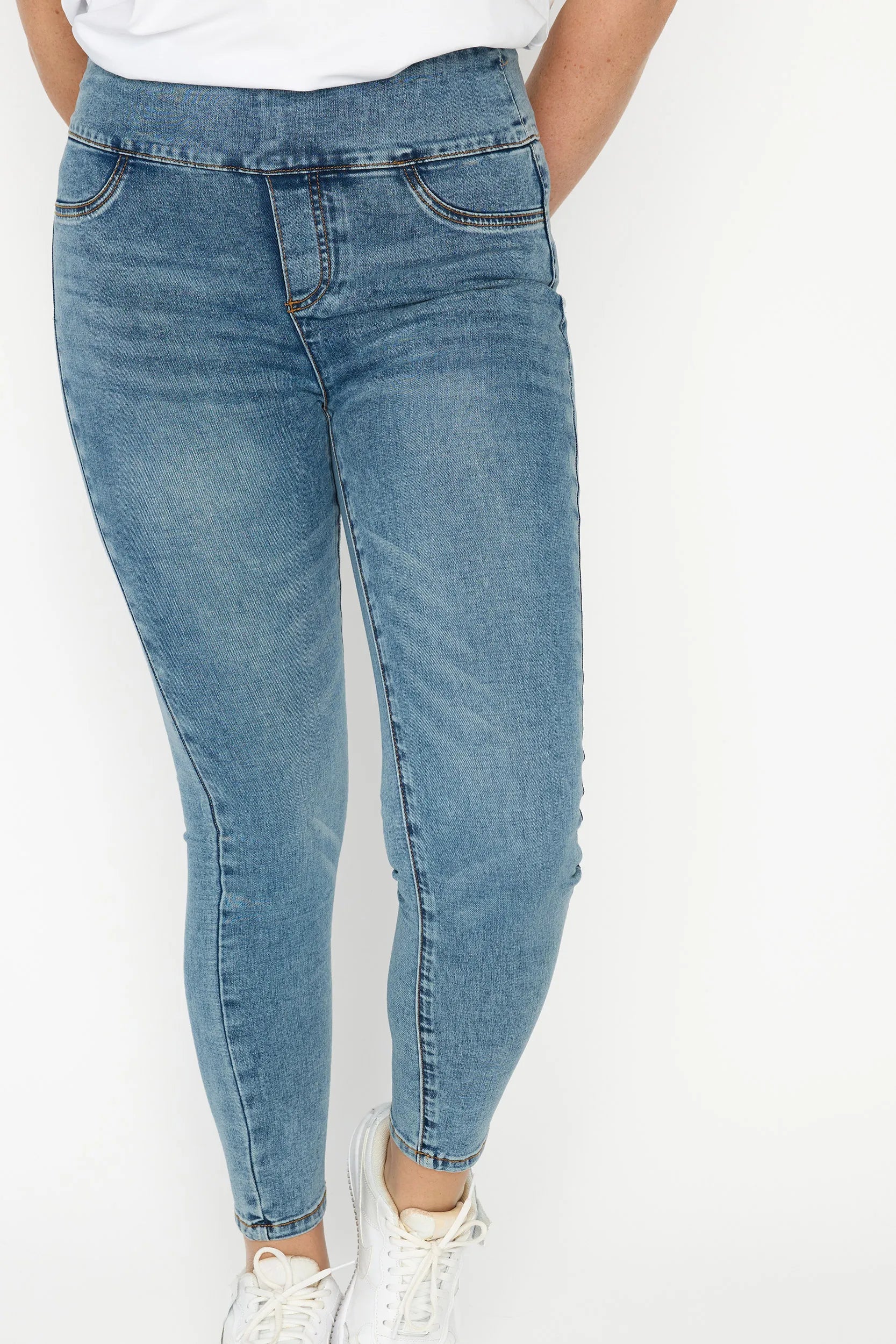 Kate Denim Jegging โ Denim jeans