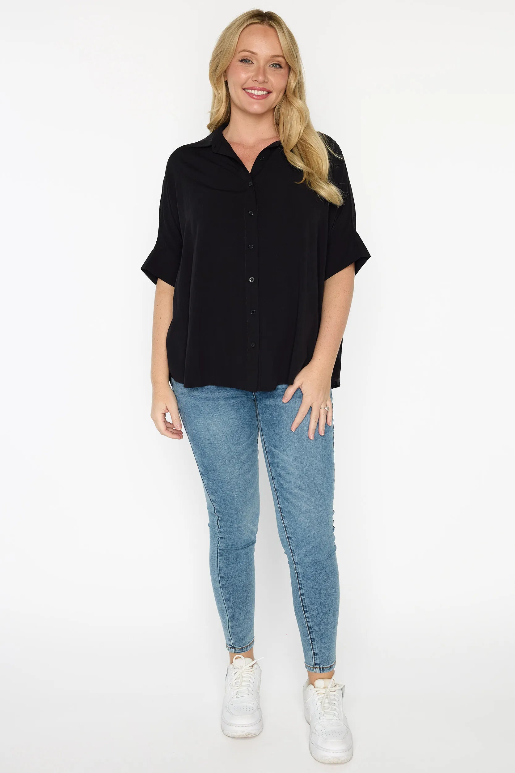 Simone Black Shirt – Black top