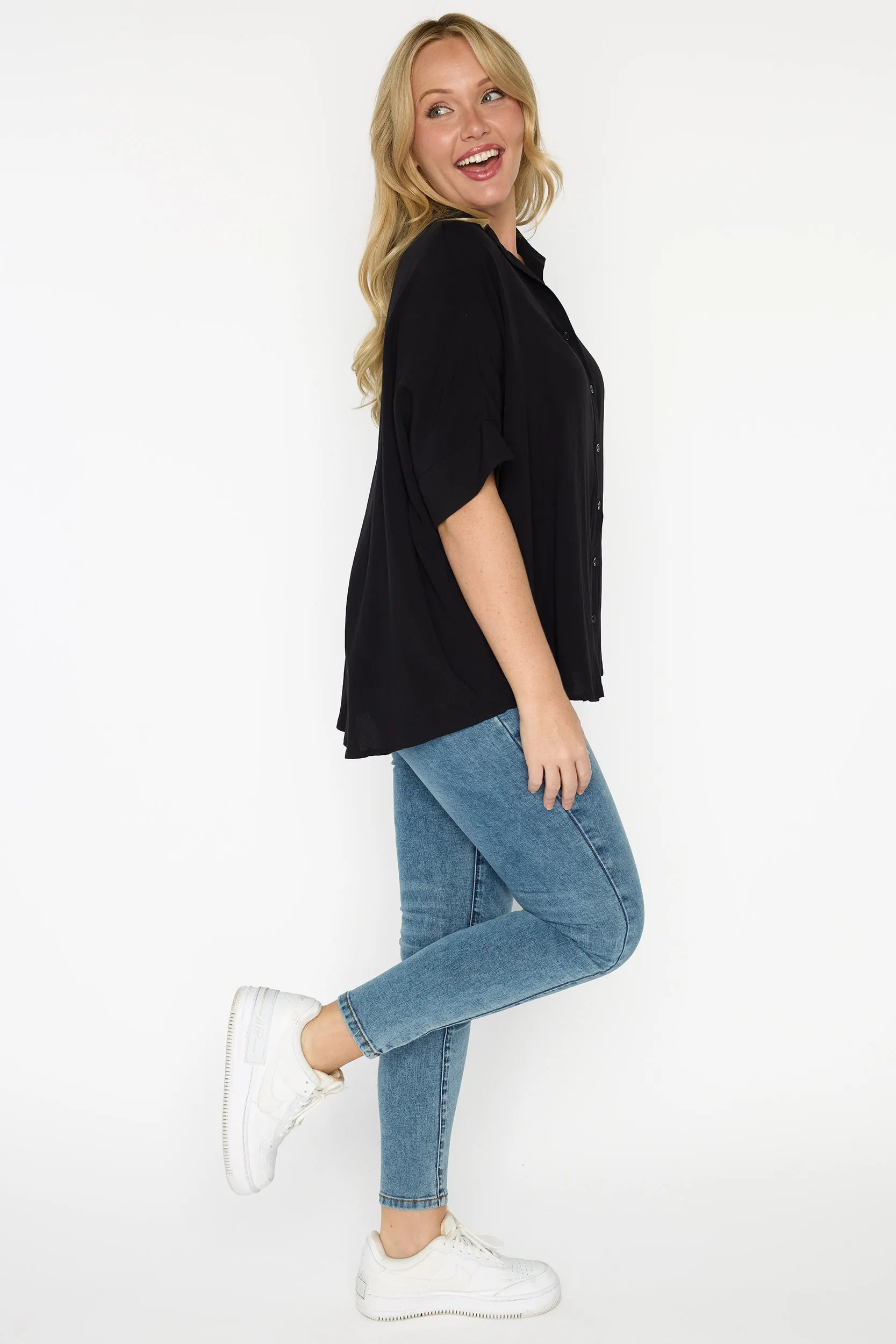 Simone Black Shirt – Black top