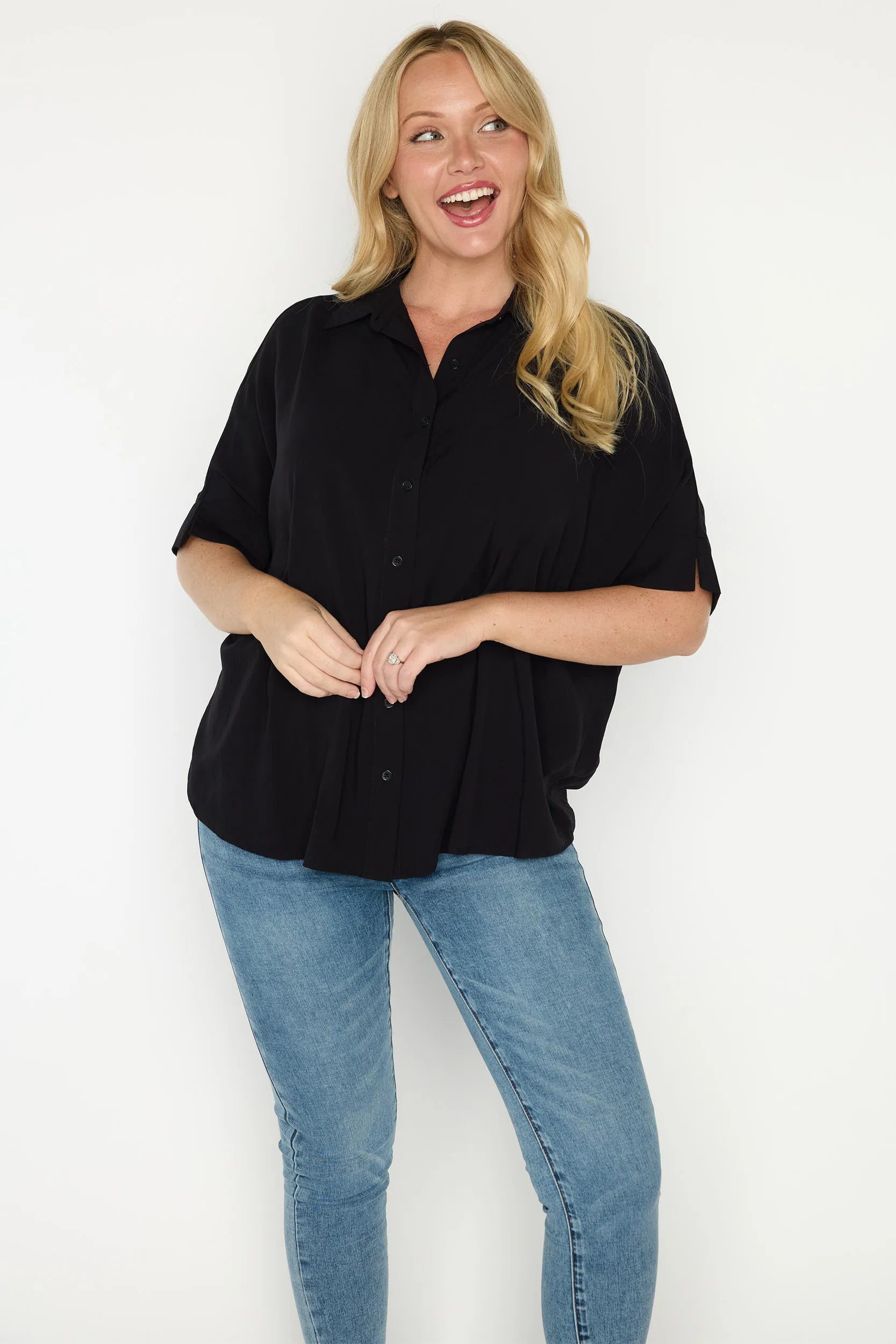 Simone Black Shirt – Black top