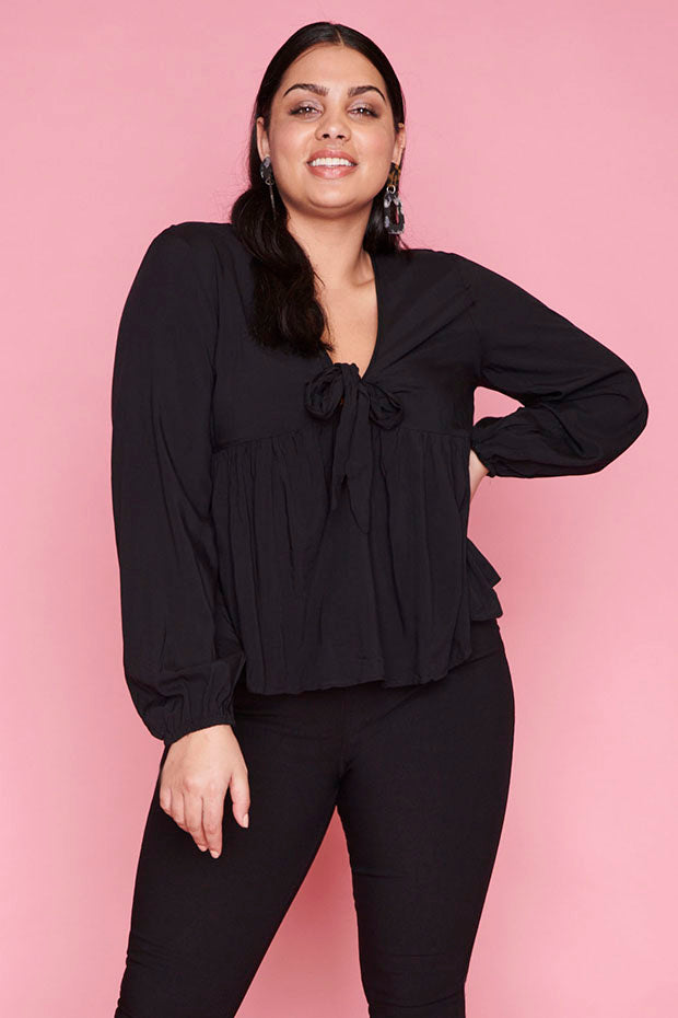 Focus Black Blouse â Black blouse