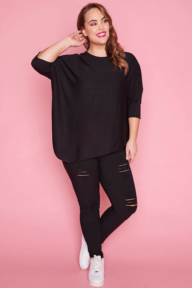 Gemini Black Knit – Black sweater