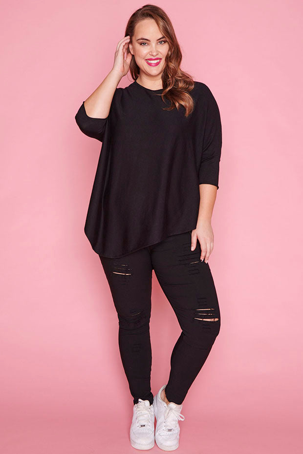 Gemini Black Knit – Black sweater