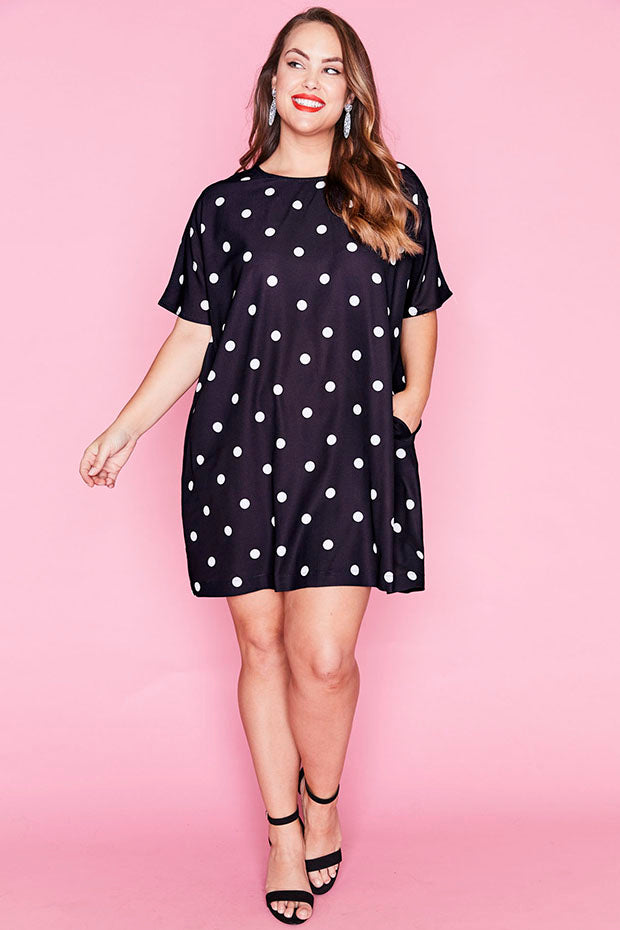 Julia Black Polka Dot Dress โ Black Polka Dot shift dress