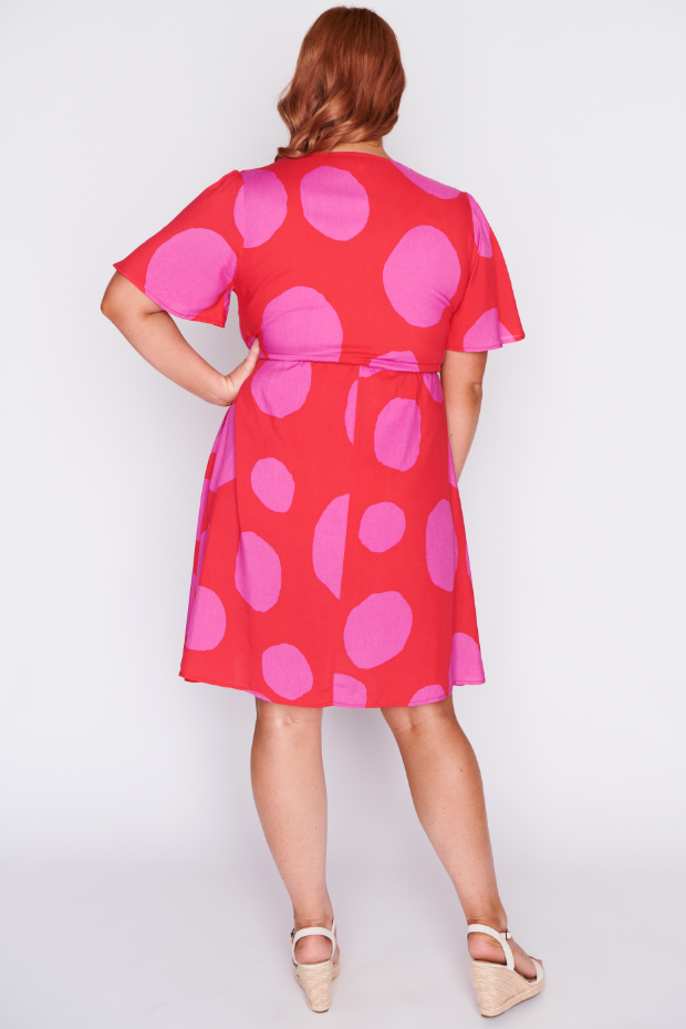 Jaz Splotched Pink & Red Dress โ Splotched Pink & Red knee length dress