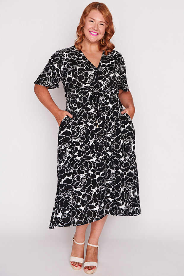 Michelle Peonies Black & White Dress โ Peonies Black & White midi dress