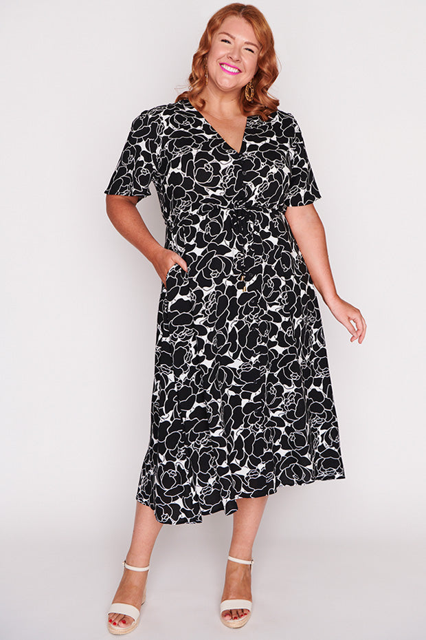 Michelle Peonies Black & White Dress – Peonies Black & White midi dress