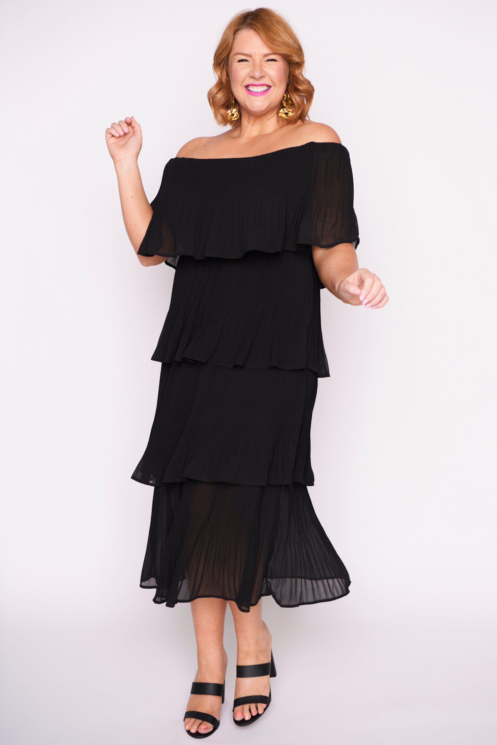 Faire Black Pleated Dress – Black maxi dress