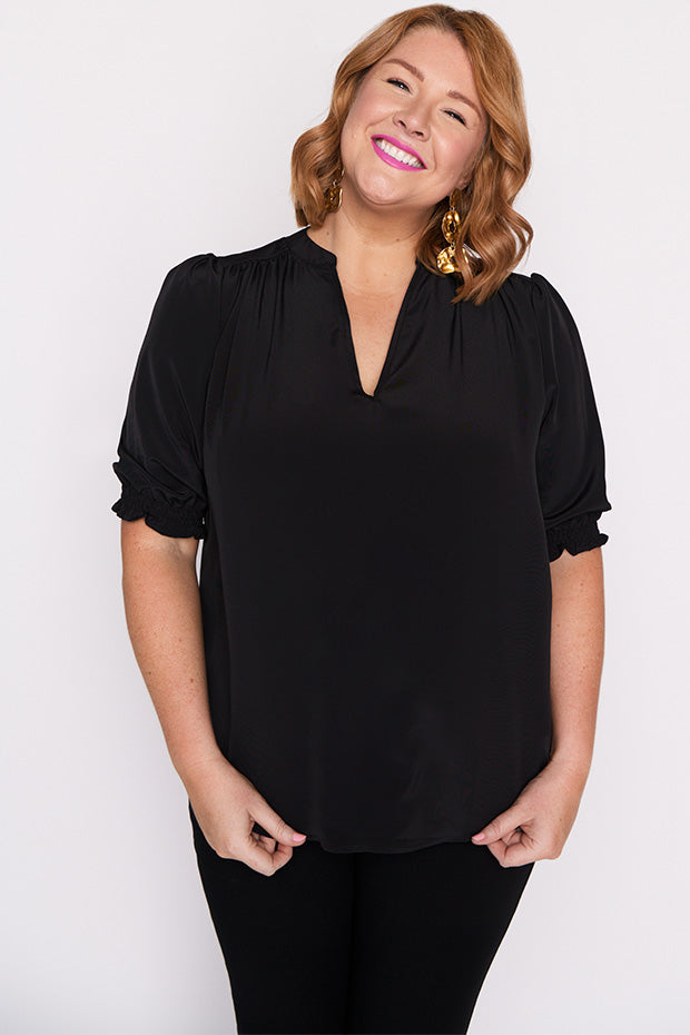 Gianna Black Top – Black blouse